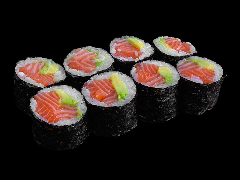 /media/2psn45vv/124-hoso-salmon-avocado.jpg